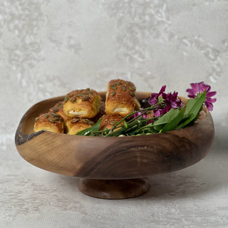 شیرینی خوری چوبی رستیک از جنس چوب گردو